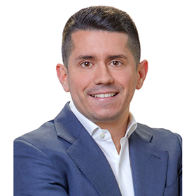 Retrato profesional de consultor experto en dirección y estrategia